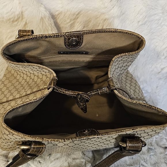 Celine Beige and Brown Patterned Tote - Picture 15 of 16